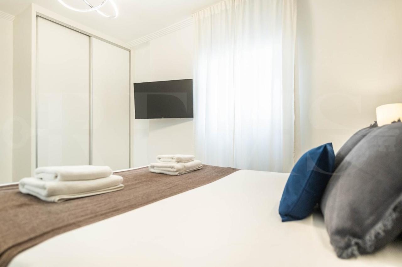 Serene & Spacious Apartment - Center By Rems Málaga Dış mekan fotoğraf