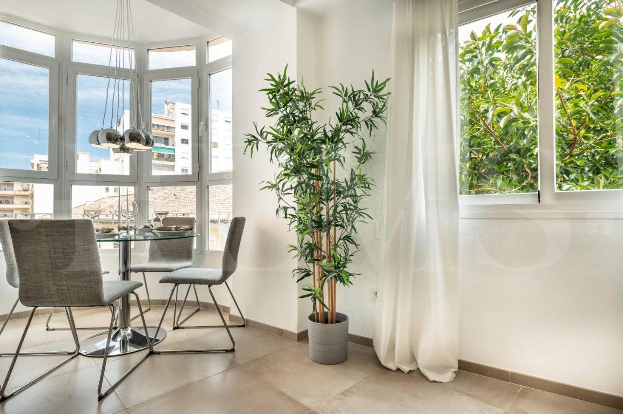 Serene & Spacious Apartment - Center By Rems Málaga Dış mekan fotoğraf